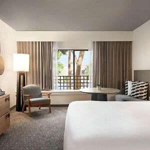 King Room Pool View
